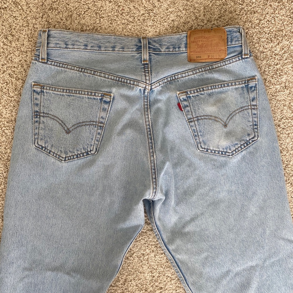 Levis 501 jeans